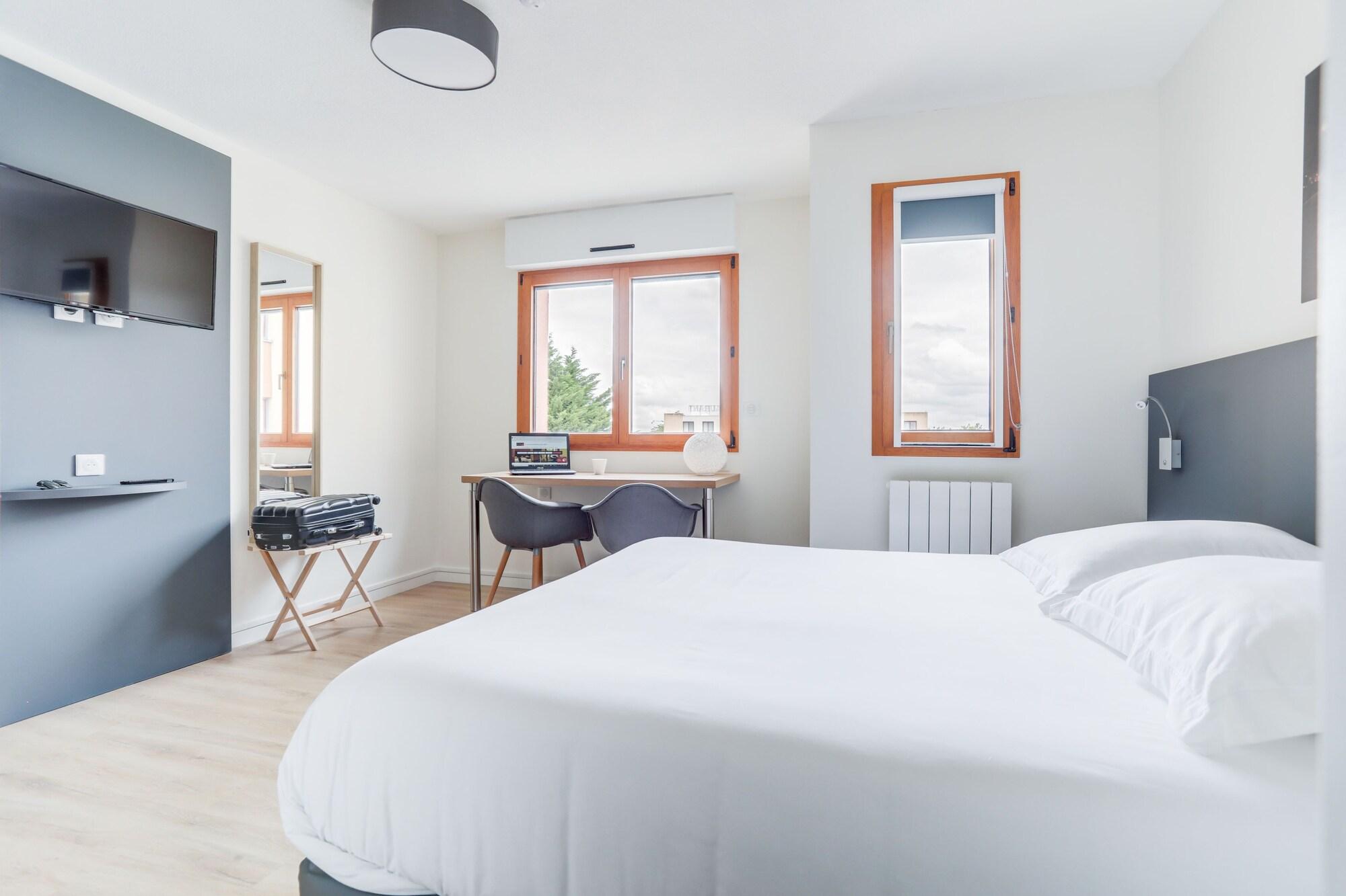 Cerise Nantes La Beaujoire Aparthotel Екстериор снимка