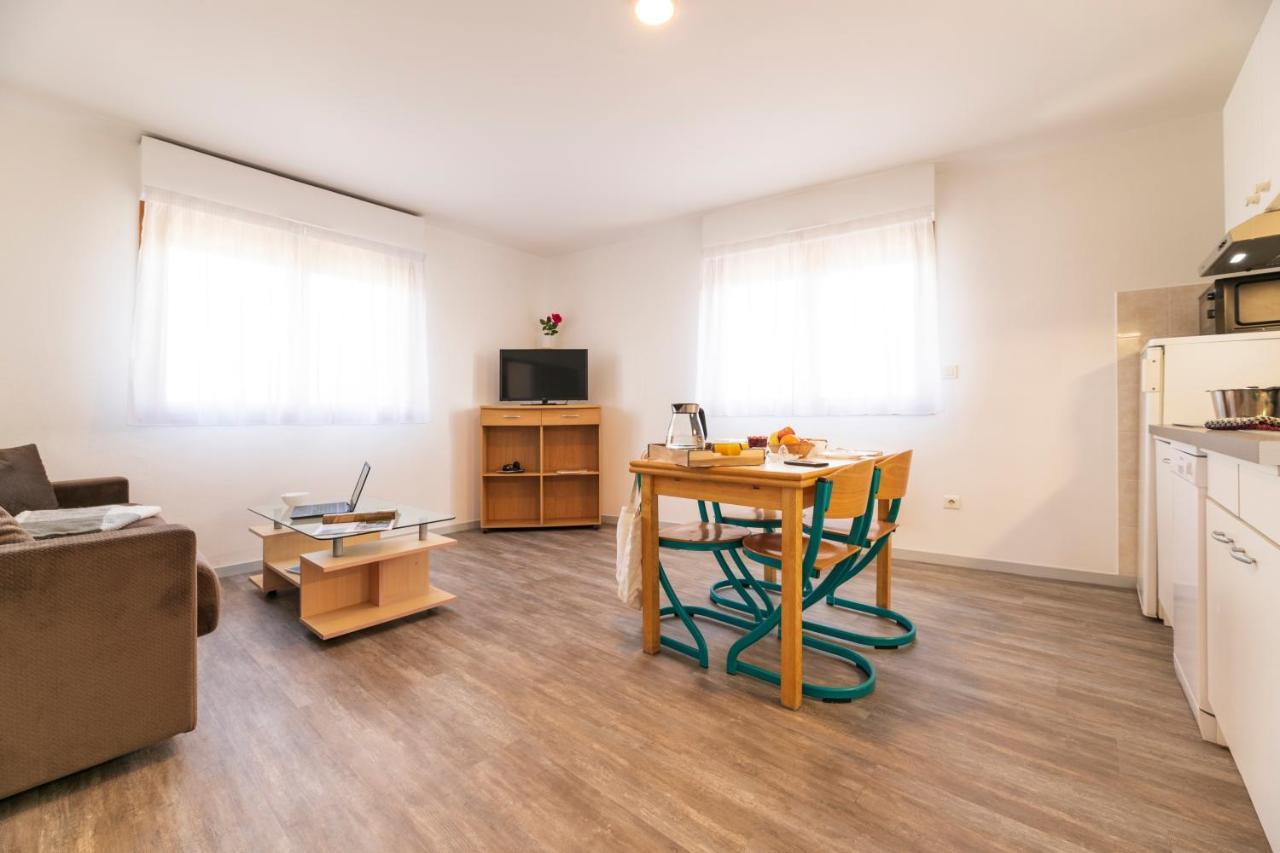 Cerise Nantes La Beaujoire Aparthotel Екстериор снимка
